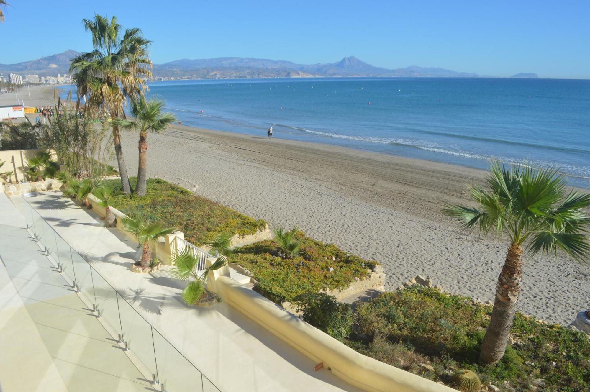 Excepcional Apartamento Amanecer Al Borde De Playa Y Mar, En Chalet Roquetes Аликанте Экстерьер фото
